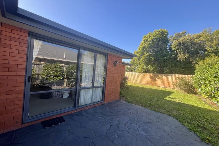 Photo of property in 2/137 Harewood Road, Papanui, Christchurch, 8053