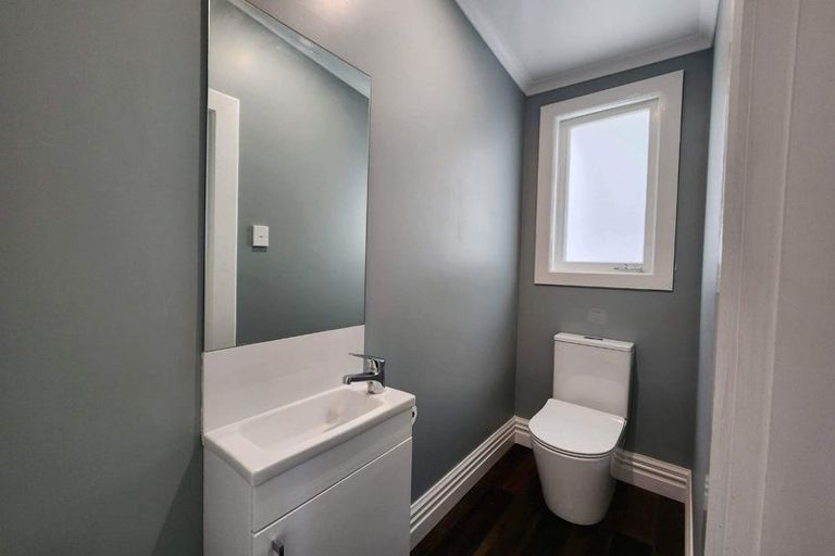 Photo of property in 45 Mount View Road, Bastia Hill, Whanganui, 4500