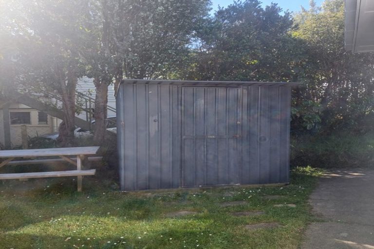 Photo of property in 29 Ironside Road, Johnsonville, Wellington, 6037