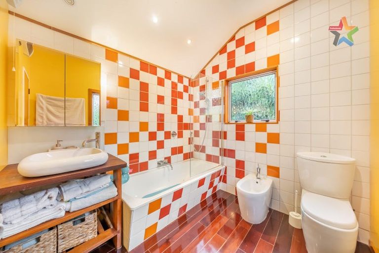 Photo of property in 49 Gurney Road, Kelson, Lower Hutt, 5010