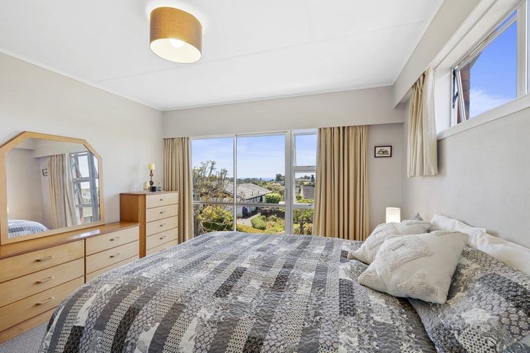 Photo of property in 49 Truby King Street, Merrilands, New Plymouth, 4312