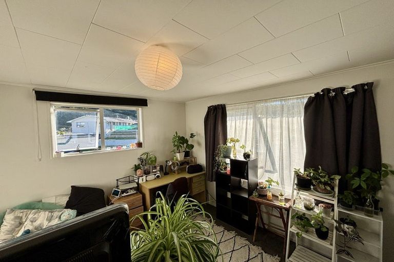 Photo of property in 75a Hampden Street, Picton, 7220