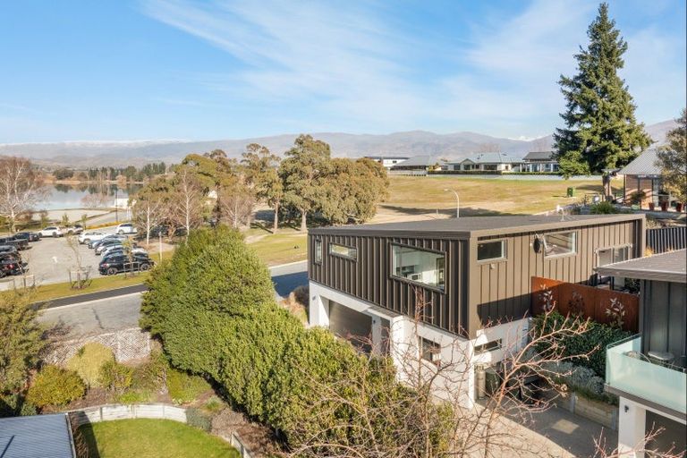 Photo of property in 39 Melmore Terrace, Cromwell, 9310