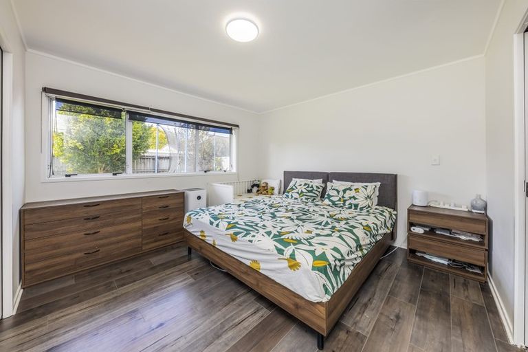 Photo of property in 14 Peridot Place, Conifer Grove, Takanini, 2112