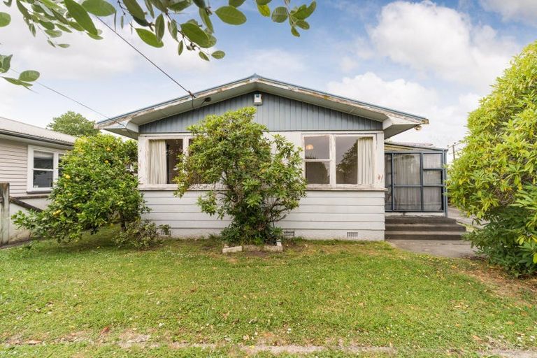 Photo of property in 46 Duff Crescent, Highbury, Palmerston North, 4412