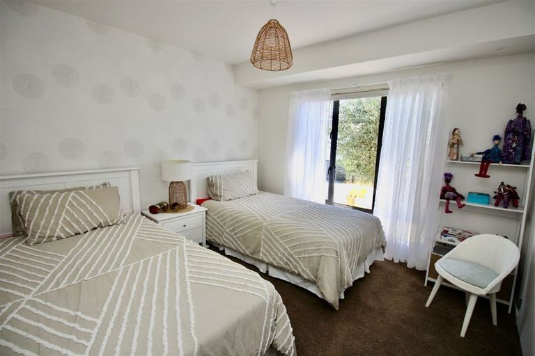 Photo of property in 16 Protea Crescent, Whitianga, 3510