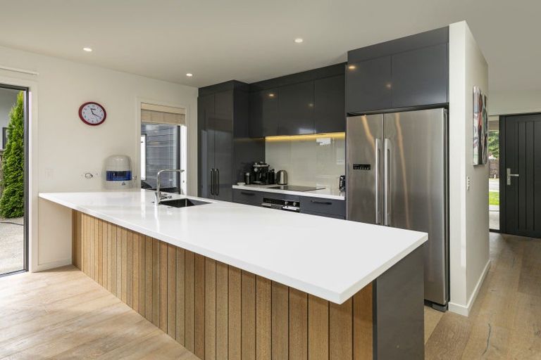 Photo of property in 45 Tenby Street, Wanaka, 9305