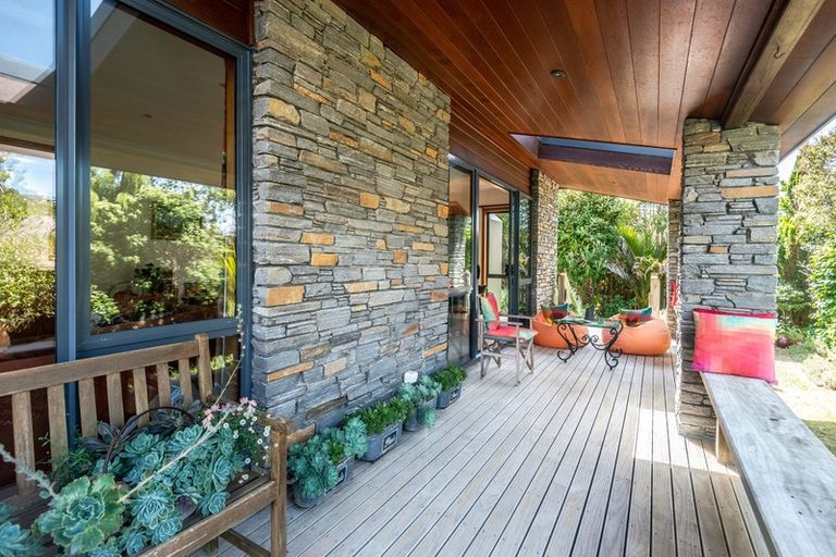 Photo of property in 55 Furlong Crescent, Churton Park, Wellington, 6037