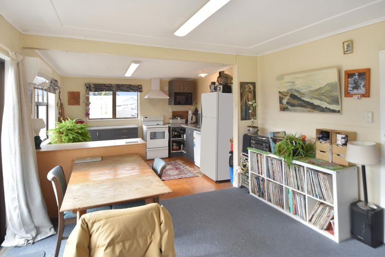 Photo of property in 16 Mary Burn Road, Twizel, 7901