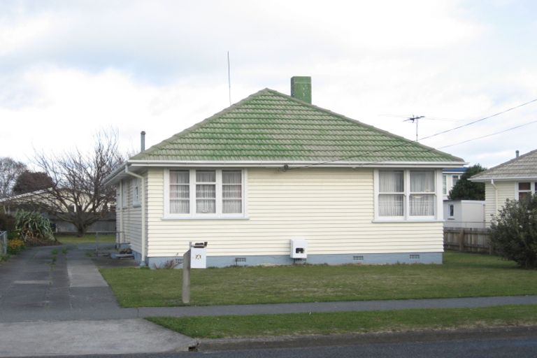 Photo of property in 71 Hillary Crescent, Maraenui, Napier, 4110