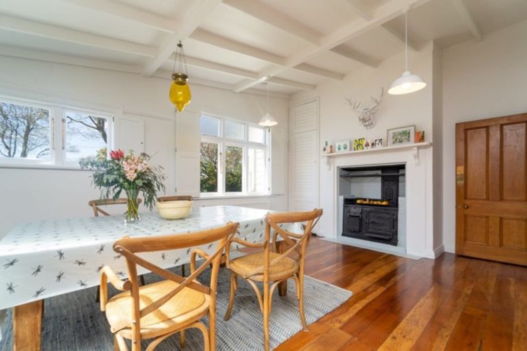 Photo of property in 38 Park Road, Carterton, 5713