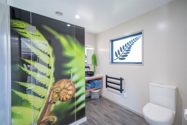 Photo of property in 454b Te Anau Milford Highway, Te Anau, 9679