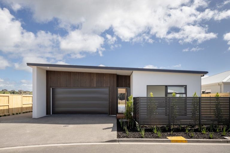 Photo of property in 58 Saint Pauls Drive, Brookfield, Tauranga, 3110