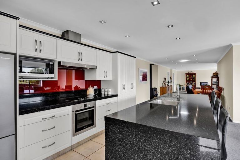 Photo of property in 105 Mawhitiwhiti Road, Normanby, Hawera, 4675