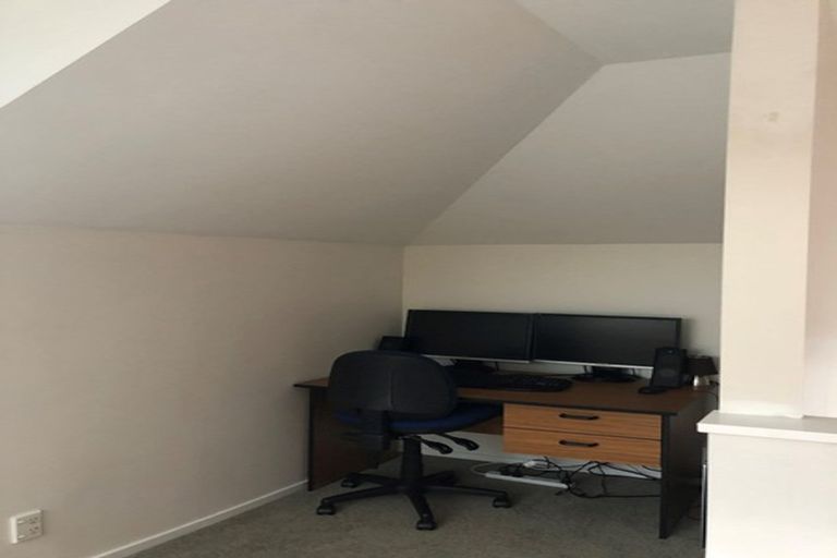 Photo of property in 2/165 Peverel Street, Riccarton, Christchurch, 8041