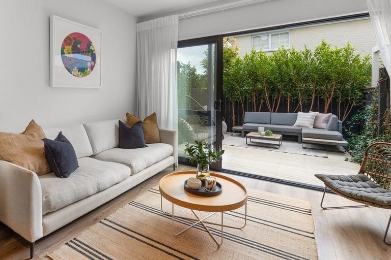 Photo of property in 7/54 Bayswater Avenue, Bayswater, Auckland, 0622