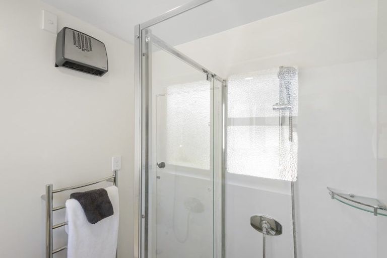 Photo of property in 60 Hansons Lane, Upper Riccarton, Christchurch, 8041