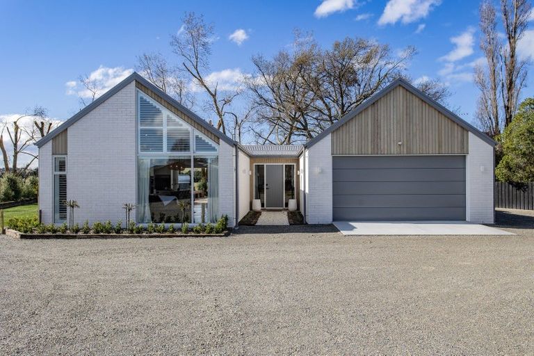 Photo of property in 69b Douglas Road, Amberley, 7410