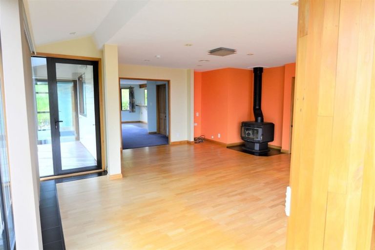 Photo of property in 459 Okuti Valley Road, Peraki, Little River, 7591