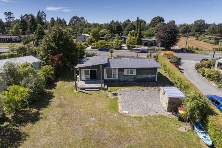 Photo of property in 36 Home Street, Manapouri, 9679