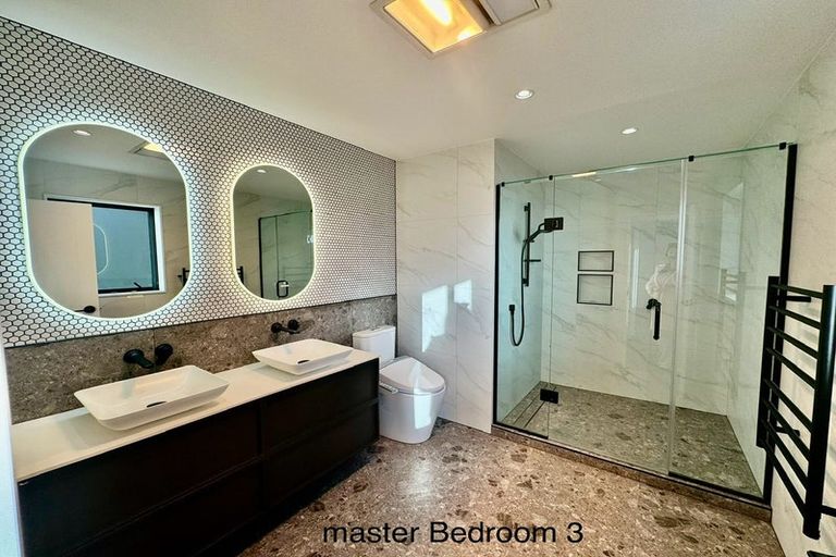 Photo of property in 12 Caldwell Place, Pinehill, Auckland, 0632