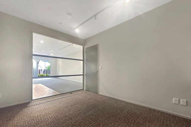 Photo of property in Masina Apartments, 106/80 Riddiford Street, Newtown, Wellington, 6021