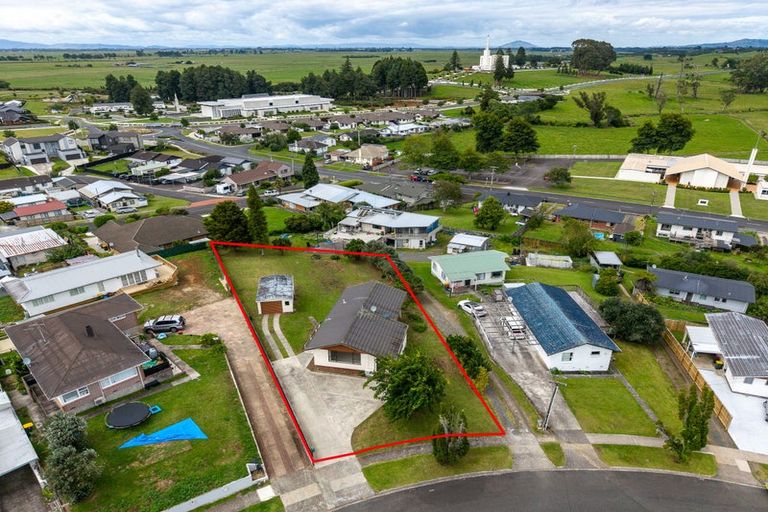 Photo of property in 16 Cowley Drive, Temple View, Hamilton, 3218