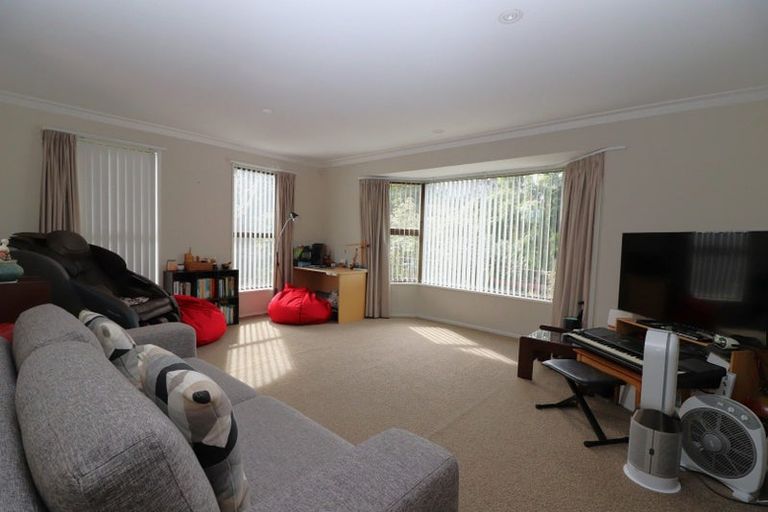 Photo of property in 2/30c Greers Road, Ilam, Christchurch, 8041