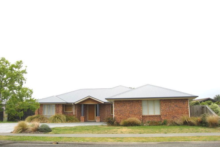 Photo of property in 36 Puhara Avenue, Parklands, Christchurch, 8083