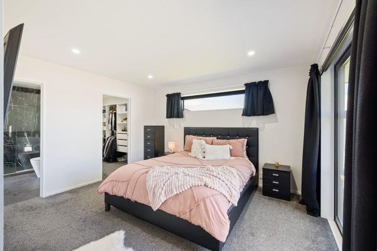 Photo of property in 23 Chris Drive, Rolleston, 7614
