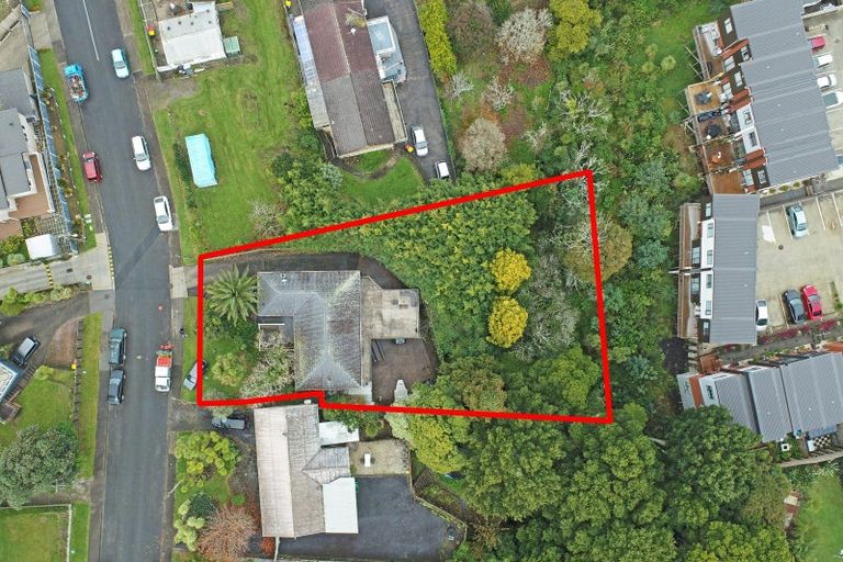 Photo of property in 2 Brough Road, Manurewa East, Auckland, 2102
