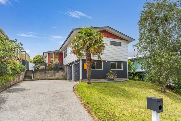 Photo of property in 98 Riwai Street, Paraparaumu, 5032