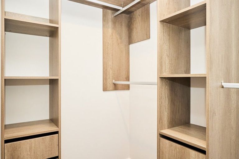 Photo of property in 36c Eastern Beach Road, Bucklands Beach, Auckland, 2012