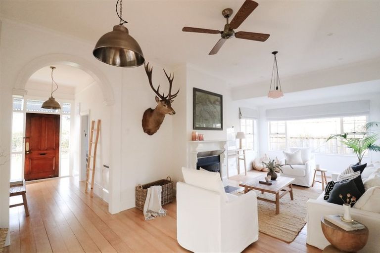 Photo of property in 16 Seddon Street, Rangiora, 7400