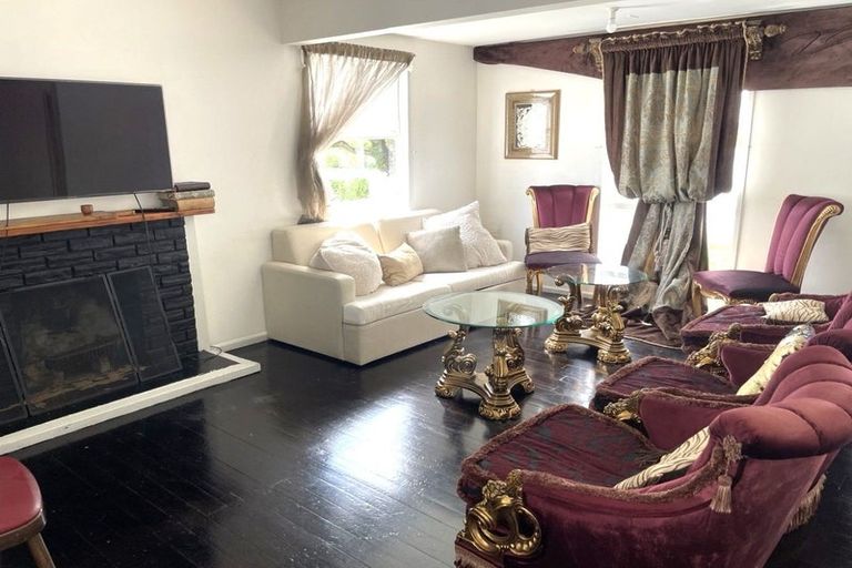 Photo of property in 29 Rosier Road, Glen Eden, Auckland, 0602