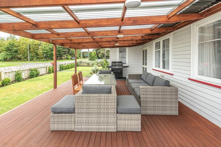 Photo of property in 18 Suther Street, Waverley, 4510