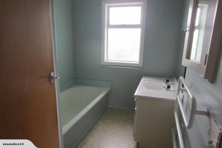 Photo of property in 47 Redwood Avenue, Tawa, Wellington, 5028