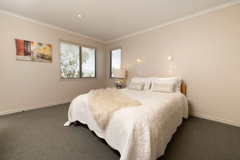 Photo of property in 19 Edgecumbe Road, Tauranga, 3110