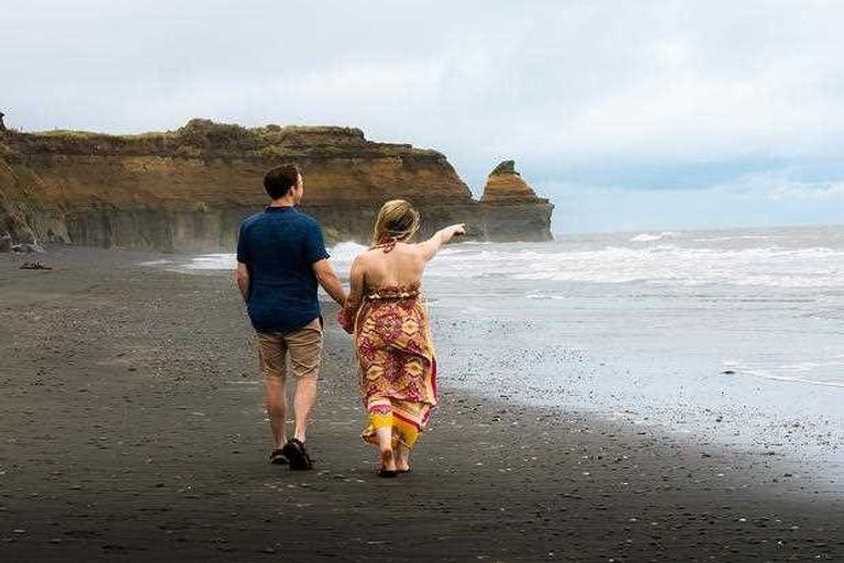 Photo of property in 10 Ironsands, Waverley, 4591