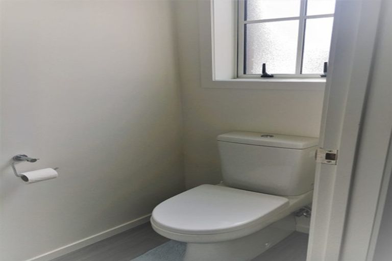 Photo of property in 51 Chiefs Court, Hamilton East, Hamilton, 3216