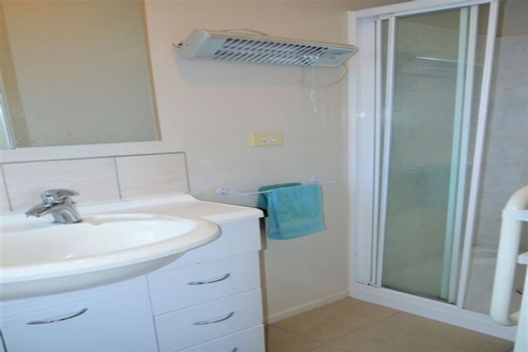 Photo of property in 45a Shirley Avenue, Papakura, 2110