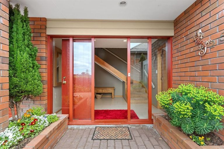 Photo of property in 1/25 Park Rise, Campbells Bay, Auckland, 0630