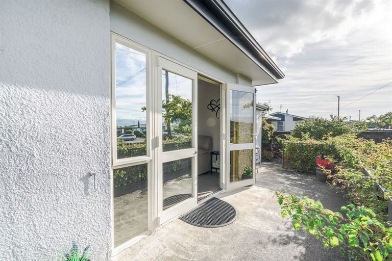 Photo of property in 191 Bay Road, Grasmere, Invercargill, 9810