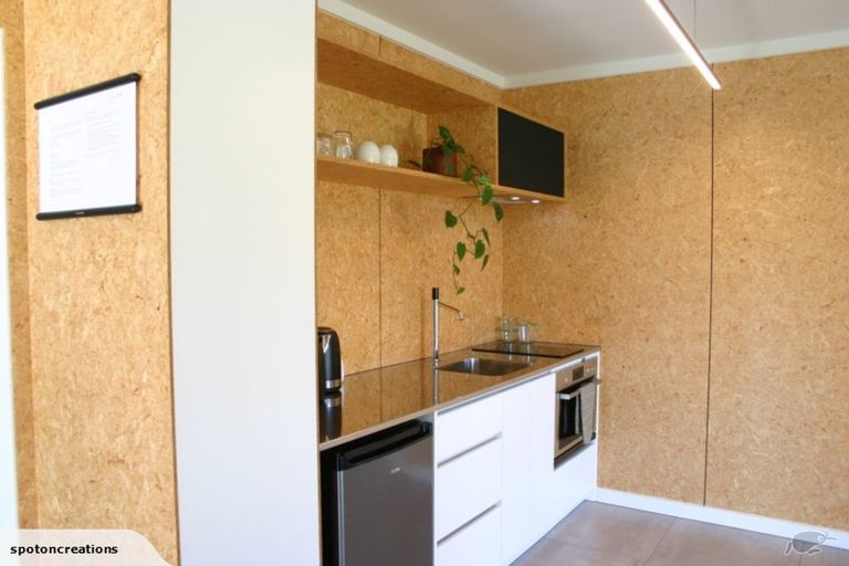 Photo of property in 37 Peake Road, Cambridge, Hamilton, 3283