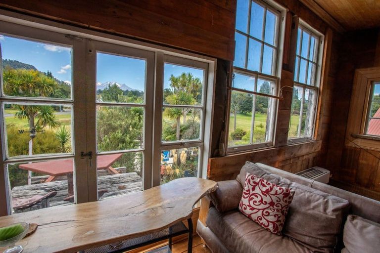 Photo of property in 3 Southridge Drive, Ohakune, 4625