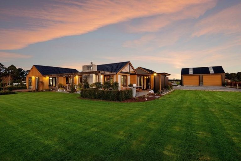 Photo of property in 59 Charwell Lane, Prebbleton, 7676