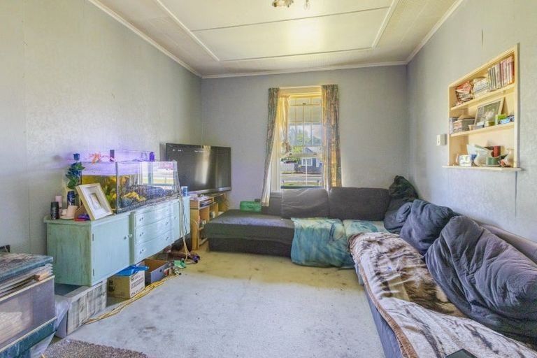 Photo of property in 60 Sydney Street, Takapau, 4203