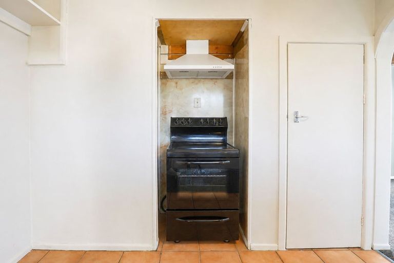 Photo of property in 2 Ngareta Road, Mourea, Rotorua, 3074