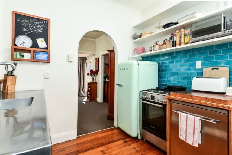 Photo of property in 81 Rimu Street, Maeroa, Hamilton, 3200