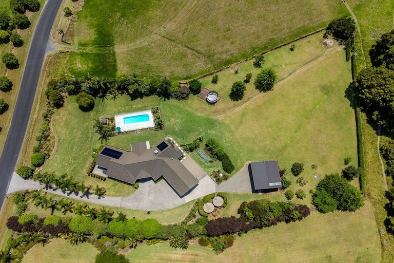 Photo of property in 45 Waitotara Drive, Waipapa, 0230